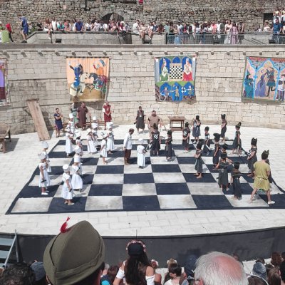 AjedrezGuy's profile picture. Táctica y actualidad del ajedrez.
Pruebo y os enseño programas y apps de Ajedrez.