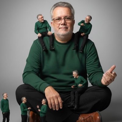 airtonportela's profile picture. Pai de Maria Rita e da Ana Júlia, isso pra mim é o suficiente.