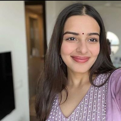 therealafam1's profile picture. Economist specialized in Marketing and Human Resources/ physical fitness coach/ into digital financing🥇