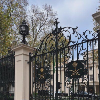 ZainahAbdullah7's profile picture. طالبة قانون في|@_KSU⚖️