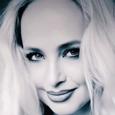 MnicaGonzlezPr2's profile picture. 