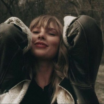 _tryingswift's profile picture. Taylor swift, books and Real Madrid.