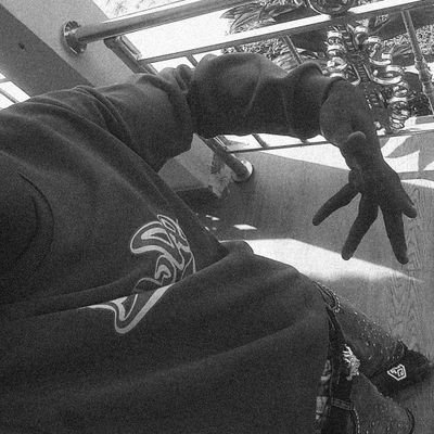 emmycrypto195's profile picture. Soft energy ✨
Low-key introvert 🌙
Living, learning & having fun 🤍