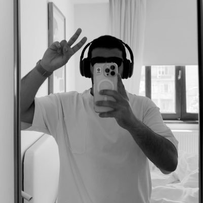 _if3i's profile picture. scorpio🦂