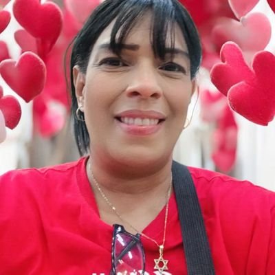 Anai1425's profile picture. ”Ni lo alto ni lo profundo, ni ninguna otra cosa creada podrá separarnos del amor de Dios que se encuentra en nuestro Señor Jesucristo.“

🚫NO PORNO 
🚫DM