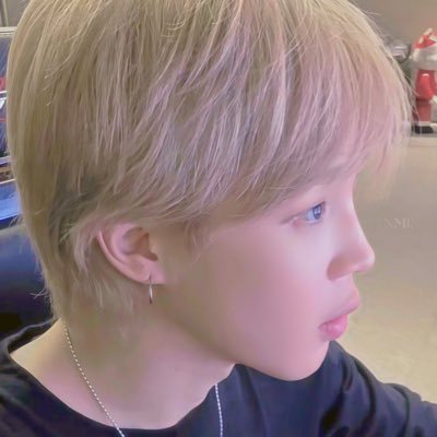 koomee_mi's profile picture. 