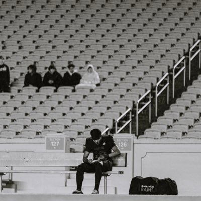 JJ12Dunn's profile picture. C/O2026(D1/D2Qualifier) mid year 🎓         (5’9 175 RB/Slot) (Jonathandunn12@icloud.com) phone number (252-908-6425) @CollegiateMB|