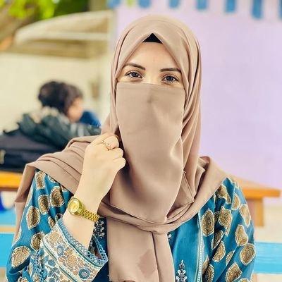 Amina_Nur_005's profile picture. 🌹میں ایک اوورسیز پاکستانی ہوں ملیشیا میں رہتی ہوں اور  پاکستان کی کسی سیاسی پارٹی کی سپورٹر نہیں ہوں🌹 

🥀 صرف اور صرف پاکستان ذندہ باد 🥀