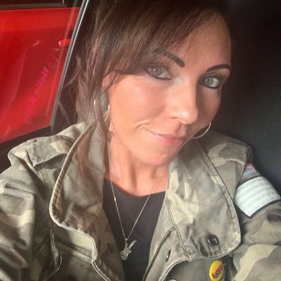 epsunburst's profile picture. MA in Criminology: Interested in CSE, state violence, police corruption, deaths in custody, social murder, GMOs, animal abuse #LFC #JF97 🐧🦄🐘 🎸🎶