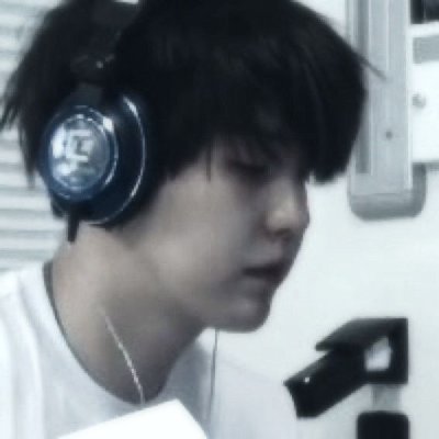 vampireroo66's profile picture. 