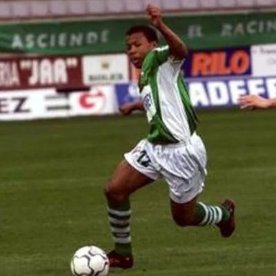 InsuaSeoan69385's profile picture. Desde pequeño yo te empezé a seguir 💚🤍