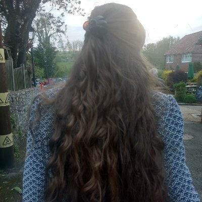 ideasonpapyrus's profile picture. A literature & 🍅-approved film critic, love exploring books, world cultures, music, art, history, etc. (langs. 🇷🇺, 🇪🇸, 🇫🇷, 🇯🇵)