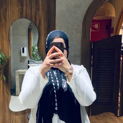 mariammm__24's profile picture. رايق بس مضايق https://t.co/9g7kaRoMIs