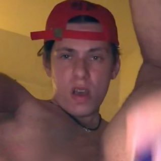 druwfus's profile picture. i love to show off on the OF! (not a professional!!)