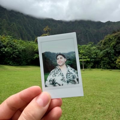 imartois's profile picture. Musician, Graphic Designer & Pokémon Trainer