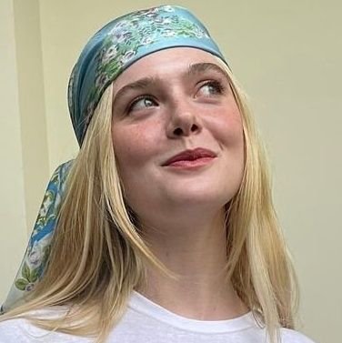 swiftlantsv's profile picture. she | her | 24