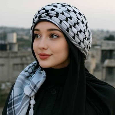 slma9_ll's profile picture. 