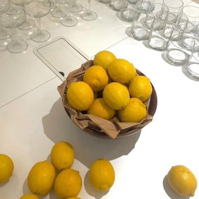 fangfavor's profile picture. Tutor 🇬🇧 •Maths • 🐣 •🐰❤️💛  TU62  @ChupsFarngggs💖 ~next course will be soon 🔜 2026 JANUARY