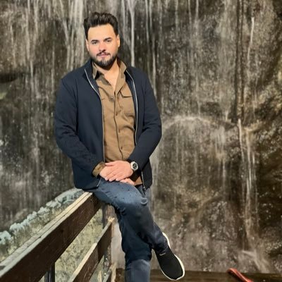 ALderrawi90's profile picture. ستكون جاحدا لفضل معلمك