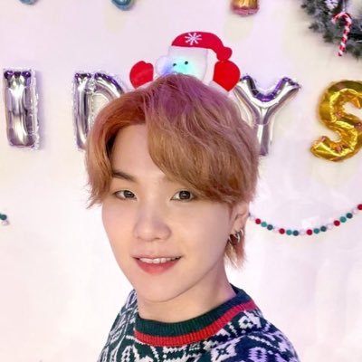 chearieyoon's profile picture. only here for bts & my gc