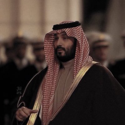 Q__os's profile picture. 