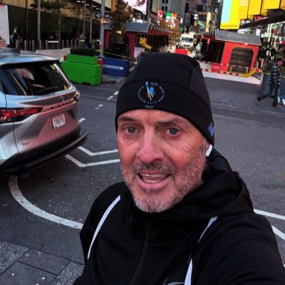 Gibsonscotov's profile picture. decided to take twitter seriously 🦋💋😭.         follow up