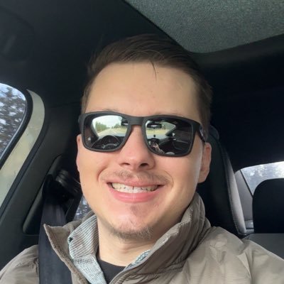 Landino_94's profile picture. Dad. Husband. Gamer.