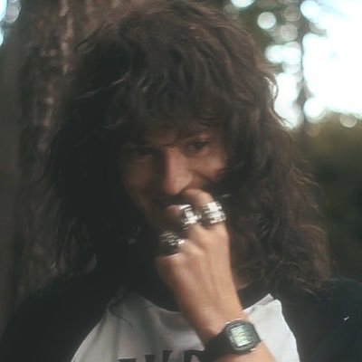 kazanoid's profile picture. 19. . * ✵ ✦ ✨