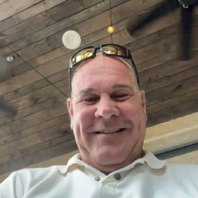 LukeBryanjr's profile picture. May God protect and Lord is our strength ❤️❤️