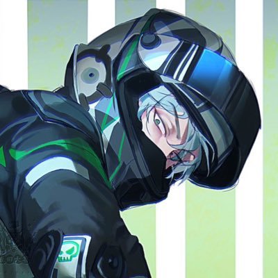 hugsholmes's profile picture. 