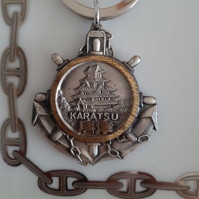 manaonaonao's profile picture. 【成人済・二十歳越】ゲタ水・父水字書き。ユーリ、ゲゲゲ、ユリオ、ゲタ吉。長野まゆみ、今市子、にわか焼き物ファン。副腎疲労症候群。ポモドーロテクニックで老前整理中です。当アカウントをブロック・ブロ解されたアカウントを今後の粗相がないようにブロックしております。御目汚し失礼しました
プロフ無しとスパム放置は基本ブロックです