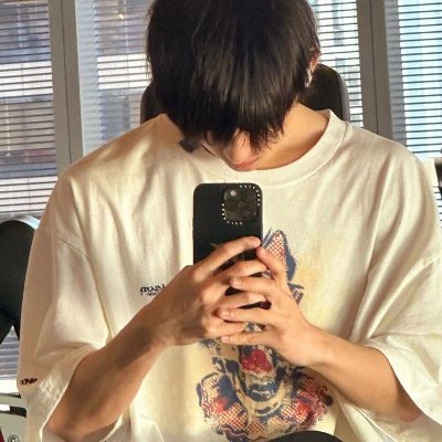 fladevr's profile picture. @dbluhce's acc — mengasuh 5 anak dewasa : https://t.co/pPqze6hqur