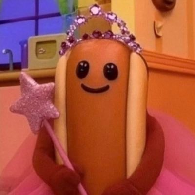 hizzysmizzy's profile picture. she/her