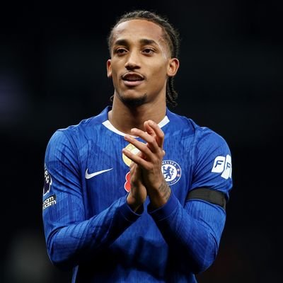 Lewis75850872's profile picture. Chelsea Fan 💙
Ferrari (F1) Fan ❤️