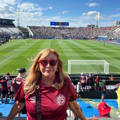 silvial26908590's profile picture. Después del derecho, disfruto de mi jubilación. Heredera de una familia ensamblada, seis nietos divinos, el gusto por el tenis y la pasión granate 🇱🇻🇱🇻