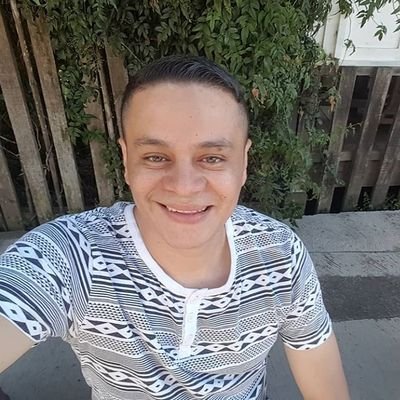 Vicke_Vencedor's profile picture. JESUS IS STILL LORD,   apasionado hijo de Dios, Discípulo  de Jesús,Esposo, Adorador,Amigo y aprendiz de Cristo. *Por lo demás #FollowMe* Ɩ ￼→