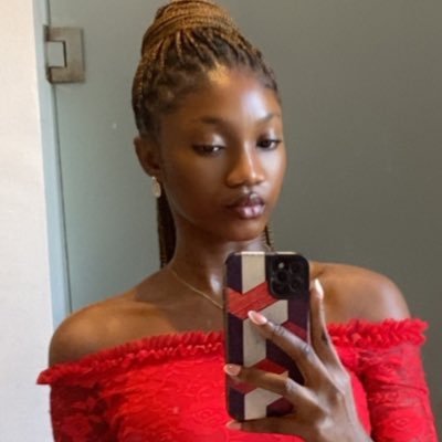 __doyinn's profile picture. | economist 😊|#GGMU 😘😘|Bruno 😍 Messi ❤❤...