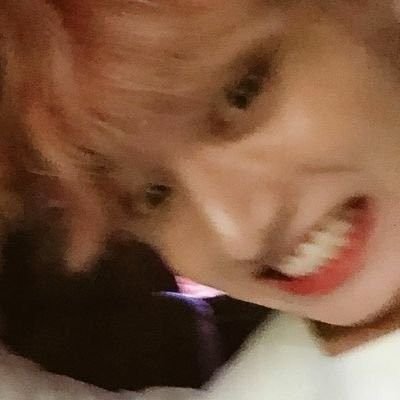 livelifeloveBTS's profile picture. APOBANGPO💜
《OT7》for asian men BTS PAVED THE WAY 
°•just a girl stuck in my HYYH area ☆