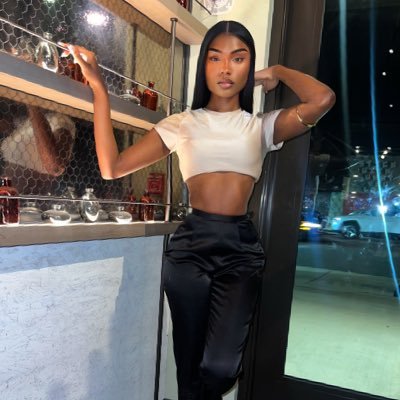 savaiyah's profile picture. Put God first 🤍 Fl 🌴  Long Live Dex Forever ❤️