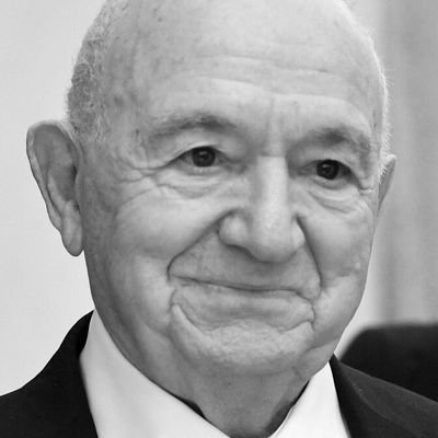 fratria's profile picture. Официальный твиттер Фратрии. Адрес: м. Автозаводская, ул. Ленинская Слобода, д.26, стр.2. ТЦ Глобал Молл