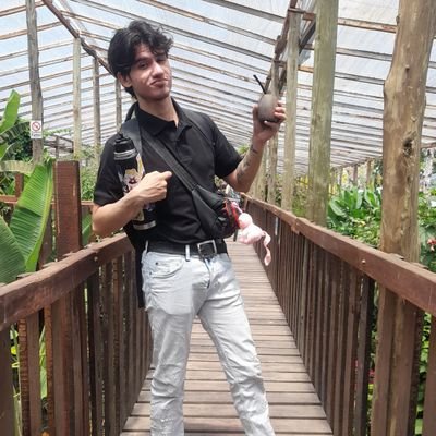 IsMyShitt's profile picture. Preparense para los problemas y más vale que teman 🌹
 Me gusta Amy Winehouse, Pokémon y el anime.
Contador Público FCE-UBA