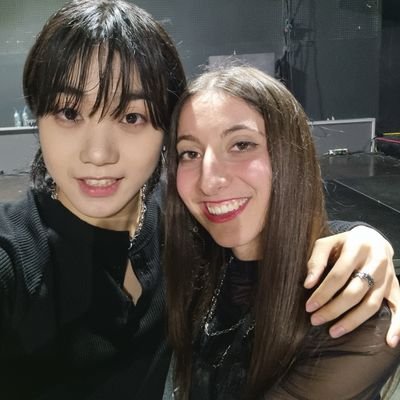 PavlinaPB's profile picture. I'm here only for TRENDZ 😌