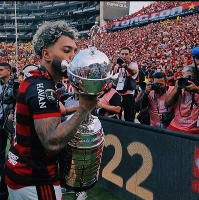 pedrofxp331's profile picture. só quem se arrisca merece viver o extraordinário 🍀
