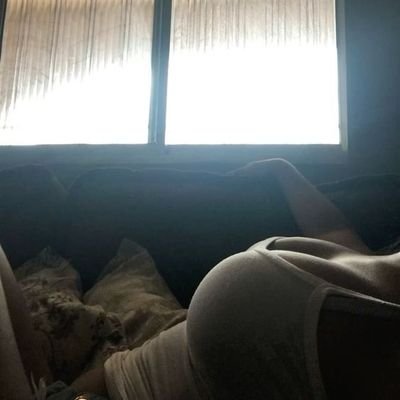 Strawberry15674's profile picture. 🩷Spoiled rotten, but you love it~ 
🩷Seeking wallet whispers
https://t.co/UcDB7TeGhA