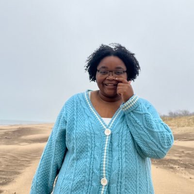 Ashleyk78's profile picture. book lover and swiftie #1989