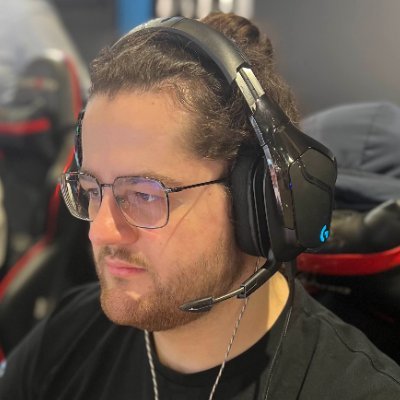 UnfeelinMonster's profile picture. 🇵🇸 The only thing that matters is a cease-fire. This is Genocide
-R6 for @ewaveesports
1x LAN 🏆
I won't give up until I can no longer get better.