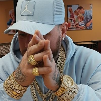 EinsteinPoe's profile picture. 