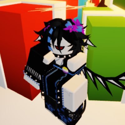 DivineFollower0's profile picture. (admin is @fallenwillow21)