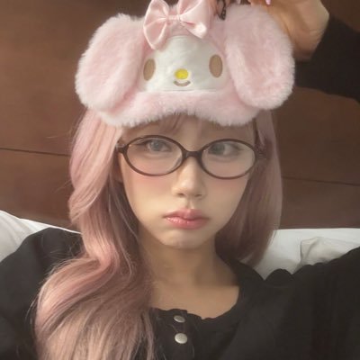 takiworm's profile picture. it's so vivid 내 삶의 의미 (oh) @boogyub