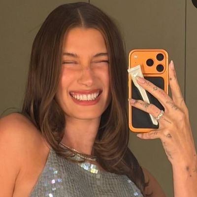 Sun_belieber20's profile picture. belieber de corazón 💜23 años 😈AA🙈
un mundo lleno de gente pendeja :)